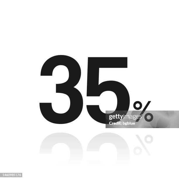 35% - fünfunddreißig prozent. symbol mit reflexion auf weißem hintergrund - zahl 35 stock-grafiken, -clipart, -cartoons und -symbole