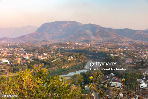 luang prabang districts along the nam khan river, laos, 2023 - ルアンパバン ストックフォトと画像