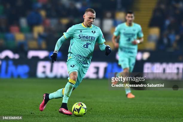 Ondrej Duda of Hellas Verona in action during the Serie A match between Udinese Calcio and Hellas Verona at Dacia Arena on January 30, 2023 in Udine,...