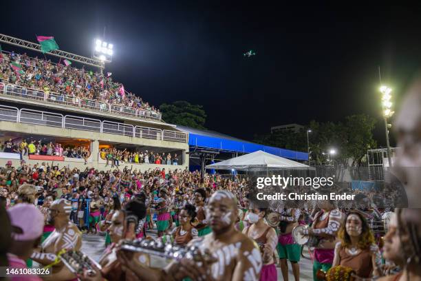 Drummers of Mangueira dancers rehearse at the Marques de Sapucai sambodromo ahead of the Rio de Janeiro carnival parade on January 29, 2023 in Rio de...