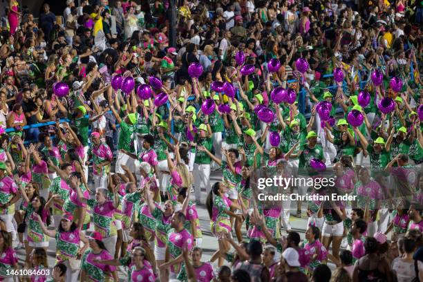 Samba dancers rehearse at the Marques de Sapucai sambodromo ahead of the Rio de Janeiro carnival parade on January 29, 2023 in Rio de Janeiro,...