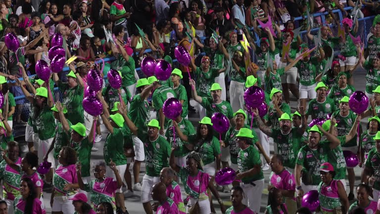 Samba Video 363 Rio Carnival Dancer Stock Videos, Footage, & 4K Video Clips - Getty ...