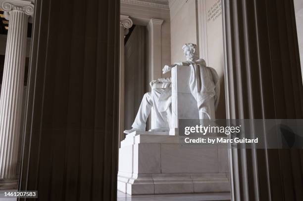 lincoln memorial, washington, dc, usa - lincoln and washington stock-fotos und bilder