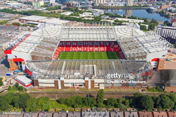 old trafford stadium, manchester united football club - aerial view of manchester stock pictures, royalty-free photos & images