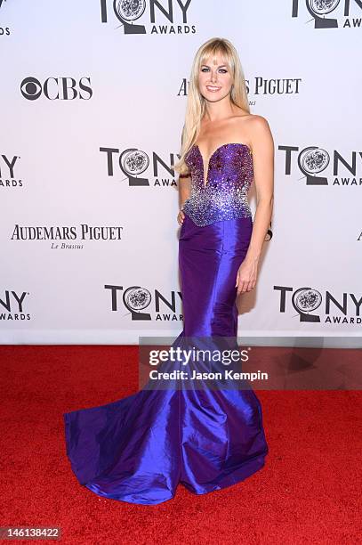 Actress Laura Bell Bundy attends the 66th Annual Tony Awards at The Beacon Theatre on June 10, 2012 in New York City.