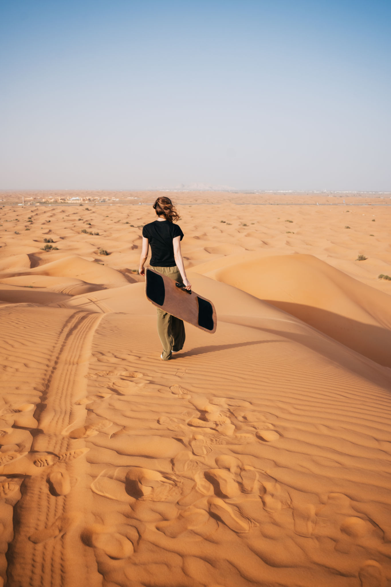sandboarding dubai