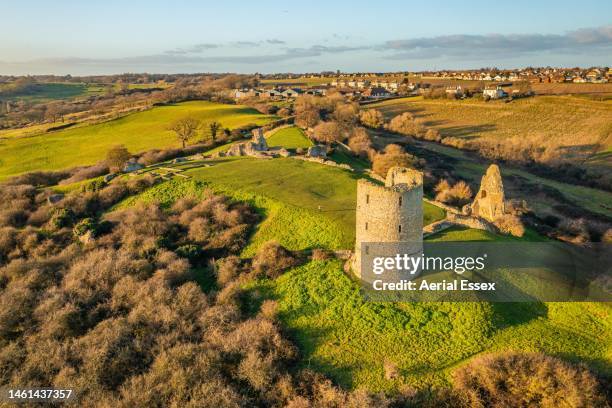 hadleigh castle - leste da inglaterra imagens e fotografias de stock