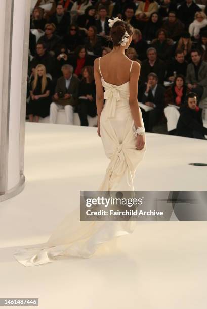 Chanel Spring Collection 2006 Chanel Runway Haute Couture Springsummer 2006 Photos and Premium High ...