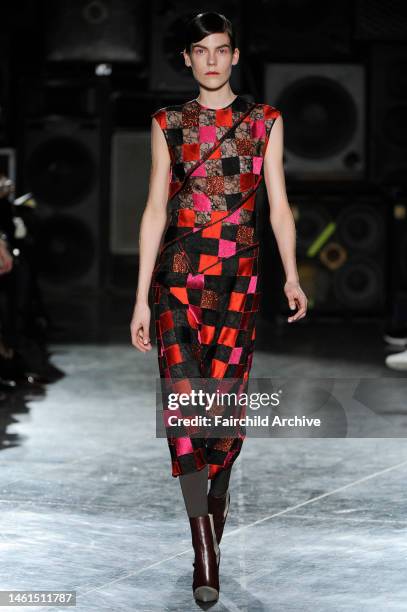 Model on the runway at the Jonathan Saunders fall 2014 show at Institute of Contemporary Arts.