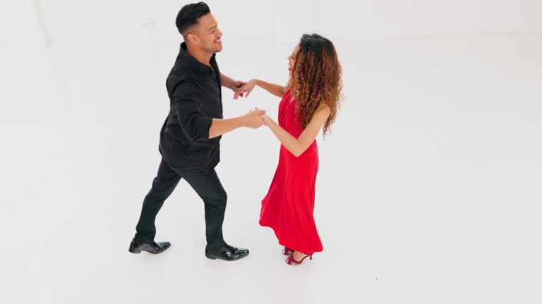 https://media.gettyimages.com/id/1461647794/video/salsa-dance-and-couple-training-in-studio-for-contest-competition-or-exercise-ballroom.jpg?b=1&s=640x640&k=20&c=d0Pjve4juF_pcQHt1uAfZ2BaOu8LlumW-zDqi3klDPw=
