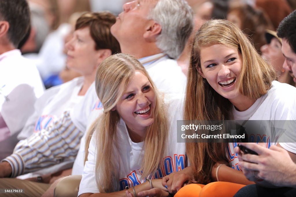 San Antonio Spurs v Oklahoma City Thunder - Game Six