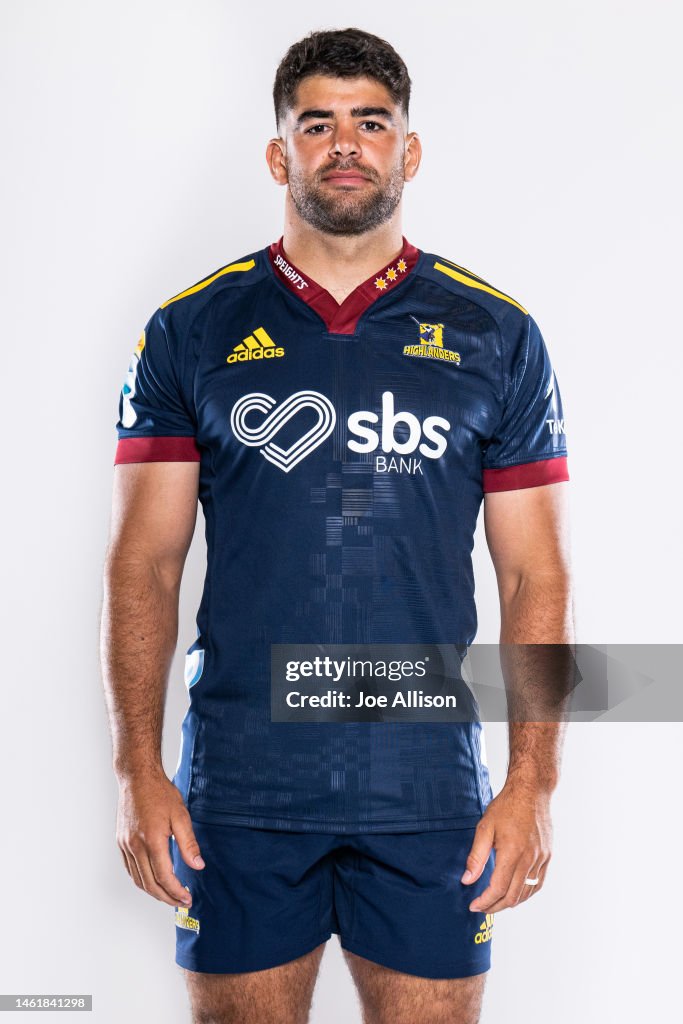 Billy Edmonds Rugby Billy Harmon poses during the Highlanders Super Rugby 2023 team... News ...