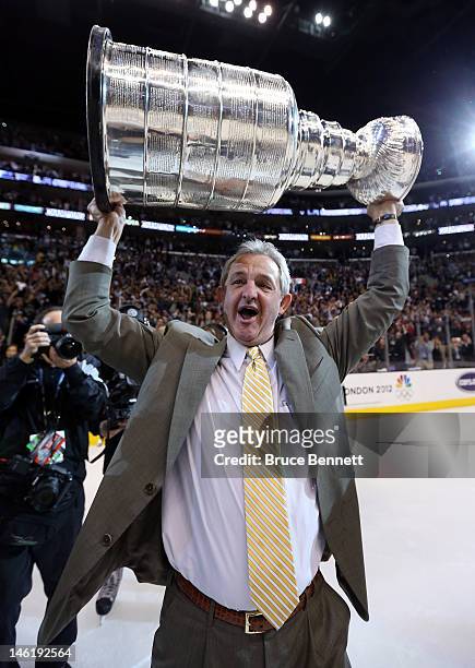 1,053 Darryl Sutter Photos and Premium High Res Pictures - Getty Images