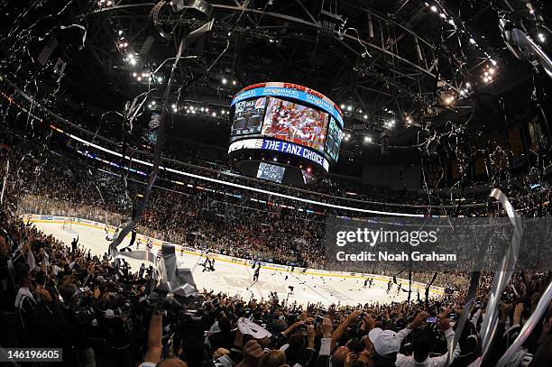 LA Kings rock NJ Devils 6-1 in Game 6 at Staples Center to win franchise's first Stanley Cup – New York Daily News