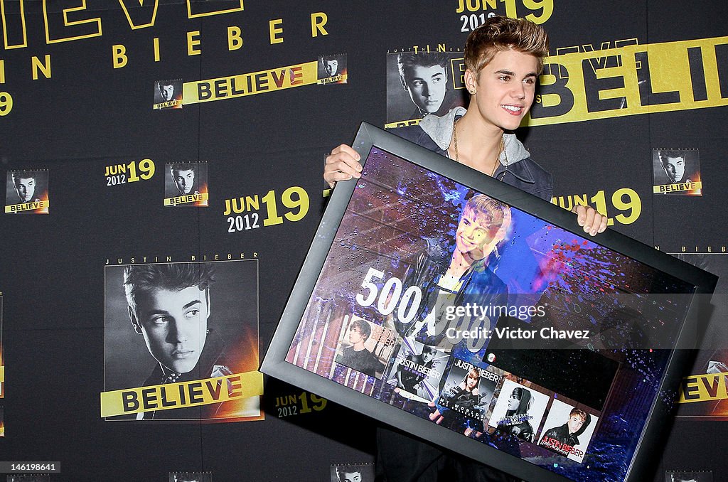 Justin Bieber Mexico City Press Conference