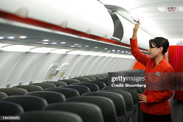 Flight Attendant Rack 90 Qantas Flight Attendants Stock Photos, High-Res Pictures, and Images ...