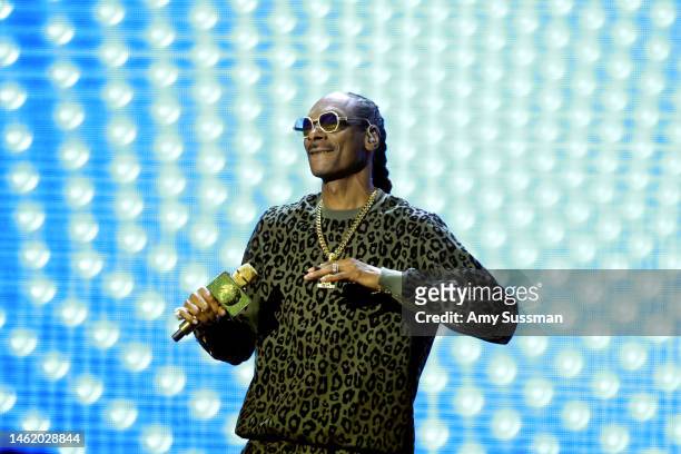 Snoop Dogg performs onstage during Recording Academy Honors Presented by the Black Music Collective at Hollywood Palladium on February 02, 2023 in...