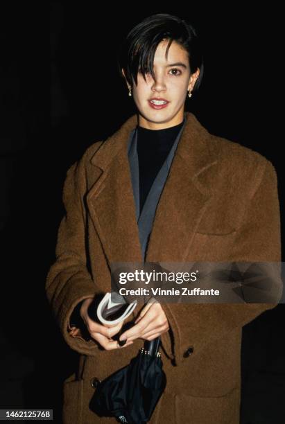 Phoebe Cates attends the premiere party for "The January Man" at Wallman Skating Rink in New York City, New York, 9th January 1989.