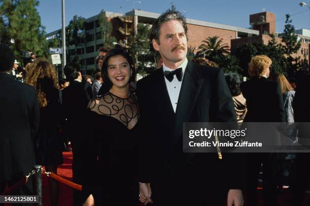 Phoebe Cates and Kevin Kline during 61st Annual Academy Awards - Arrivals at Shrine Auditorium in Los Angeles, California, United States, 29th March...