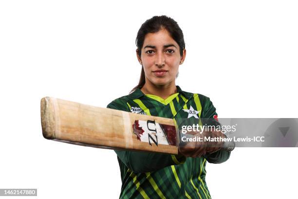 India Riaz Aliya Riaz Photos and Premium High Res Pictures - Getty Images