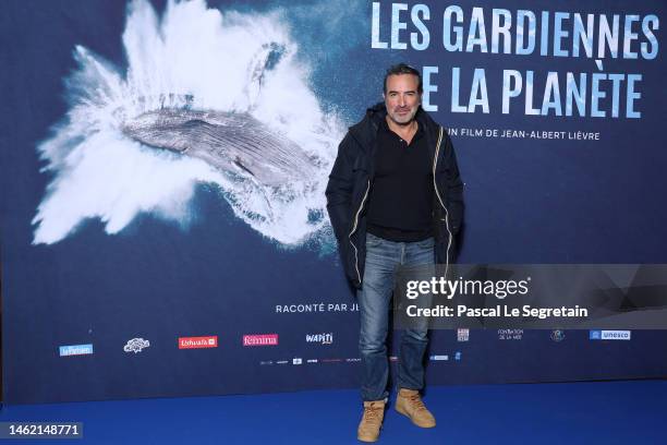 Jean Dujardin attends "Les Gardiennes De La Planete" photocall at L'UNESCO on February 03, 2023 in Paris, France.