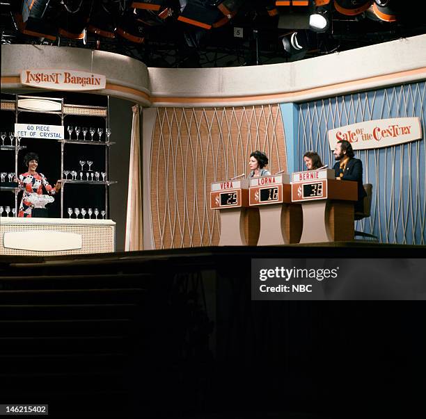 Sale of the Century - Season 1, News Photo