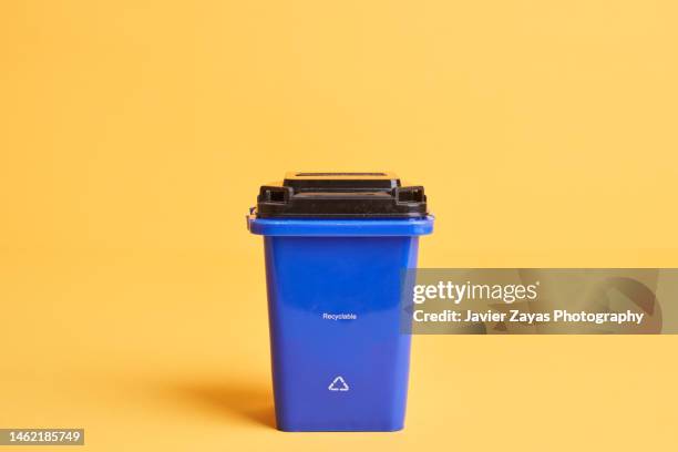 Recycle Blue Color Blue Recycle Symbol Photos and Premium High Res Pictures - Getty Images