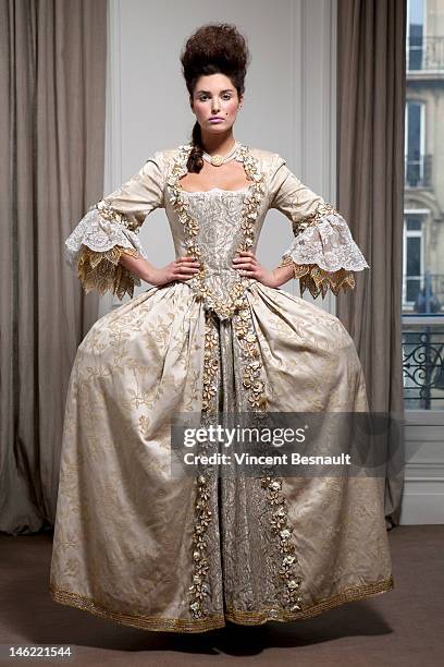 a woman in historical costume - beehive hair stock pictures, royalty-free photos & images