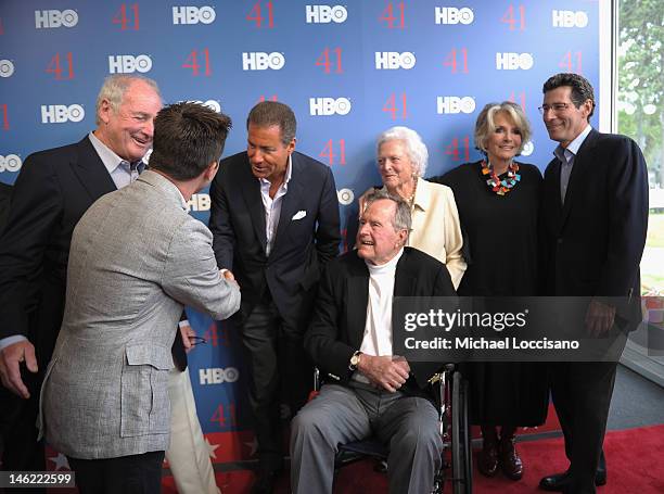 Jeff Roth Actor 74 Eric Kessler Hbo Photos & High Res Pictures - Getty Images