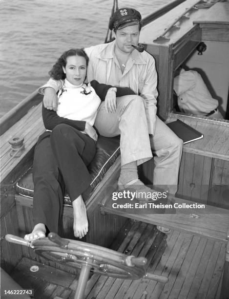 Actor, director and writer Orson Welles and Mexican actress Dolores Del Rio sail to Catalina Island off the coast of California circa 1940.