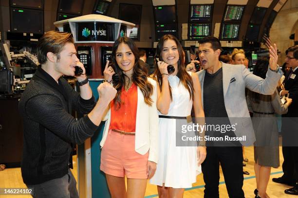 Josh Henderson, Jordana Brewster, Julie Gonzalo and Jesse Metcalfe the cast of the new series "Dallas" visit The New York Stock Exchange to ring the...