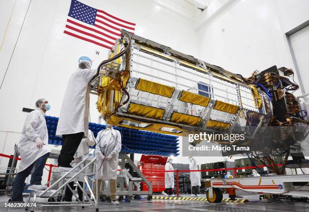 Propulsion Engineering Propulsion Engineer Photos and Premium High Res Pictures - Getty Images