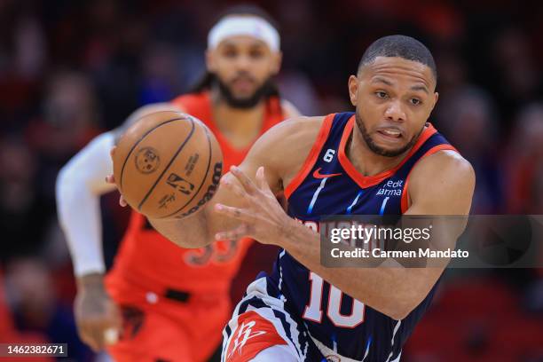 Eric Gordon of the Houston Rockets controls the ball against the Toronto Raptors during the first half at Toyota Center on February 03, 2023 in...