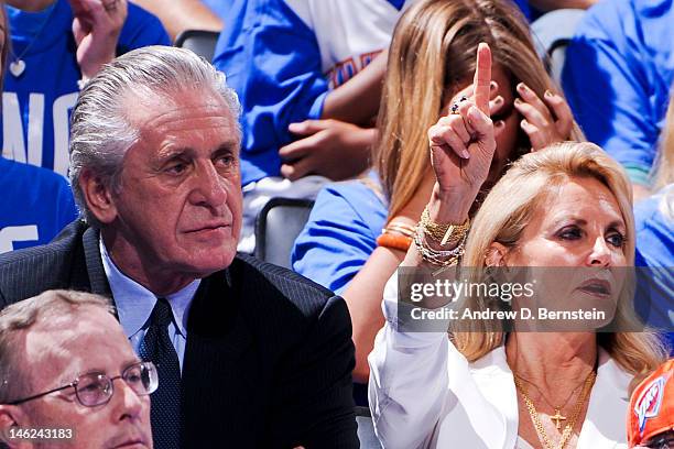Pat Riley;Chris Riley Photos and Premium High Res Pictures - Getty Images