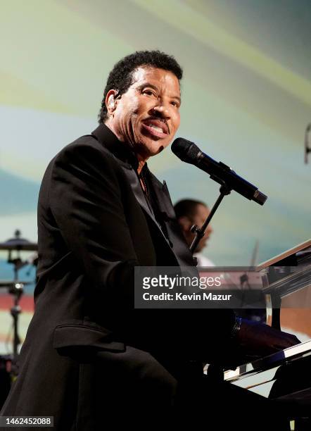 Lionel Richie performs onstage during MusiCares Persons of the Year Honoring Berry Gordy and Smokey Robinson at Los Angeles Convention Center on...