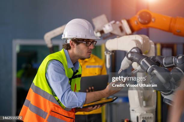 Input Method Photos and Premium High Res Pictures - Getty Images