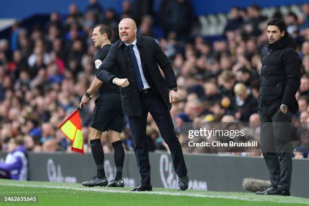 Sean Dyche, Manager of Everton, reacts during the Premier League match between Everton FC and Arsenal FC at Goodison Park on February 04, 2023 in...