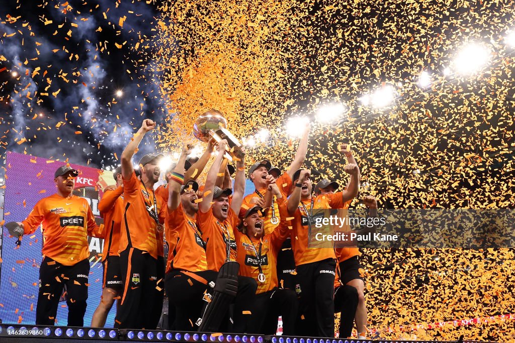 BBL - The Final: Perth Scorchers v Sixers/Heat
