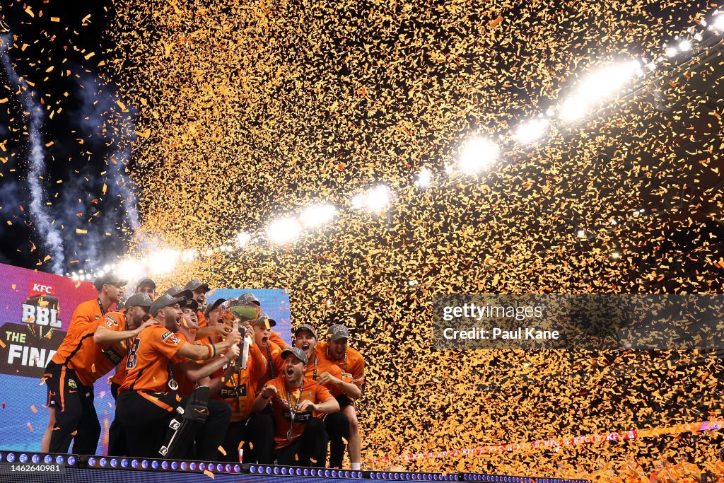 BBL - The Final: Perth Scorchers v Sixers/Heat
