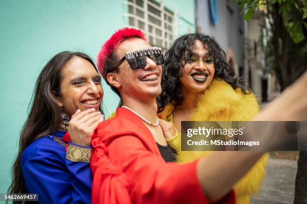 taking a selfie - lgbtqi stock pictures, royalty-free photos & images