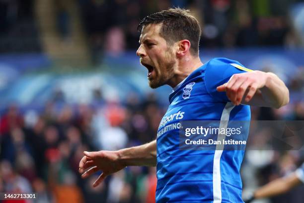 Lukas Jutkiewicz of Birmingham celebrates with team-mates after scoring his team's third goal goal during the Sky Bet Championship between Swansea...