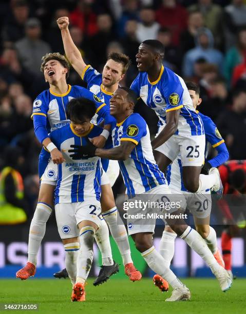 Goalscorer Kaoru Mitoma of Brighton & Hove Albion celebrates with team mates Jeremy Sarmiento, Joel Veltman, Pervis Estupinan and Moises Caicedo...