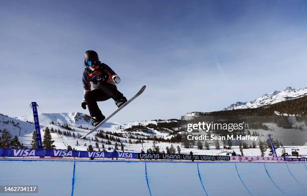 Elizabeth Hosking of Canada competes in the Women's Snowboard Halfpipe Final on day four of the Toyota U.S. Grand Prix at Mammoth Mountain on...