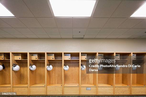 locker room - locker room foto e immagini stock