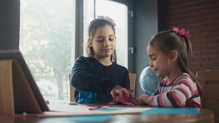 Child Getting Paper Oragami Step By Step Videos and HD Footage - Getty Images