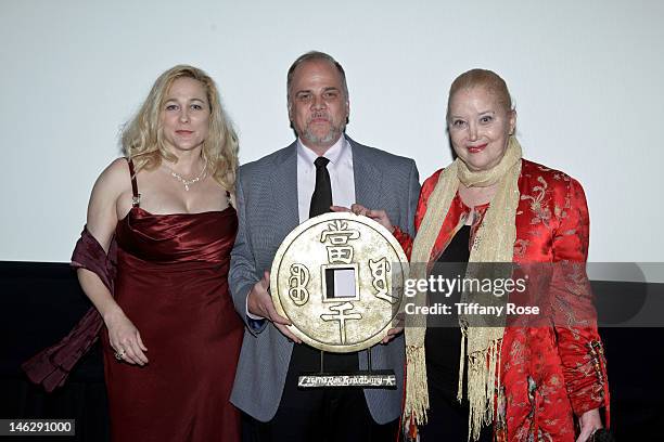 Susan Rouleau 20 Susan Bradbury Stock Photos, High-Res Pictures, and Images - Getty ...