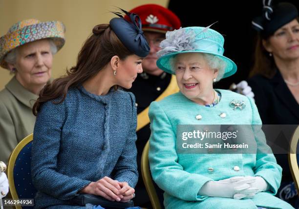 Queen Elizabeth II and Catherine, Duchess of Cambridge attend Vernon Park during a Diamond Jubilee visit to Nottingham on June 13, 2012 in...