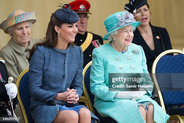 Queen Elizabeth II and Catherine, Duchess of Cambridge attend Vernon Park during a Diamond Jubilee visit to Nottingham on June 13, 2012 in...