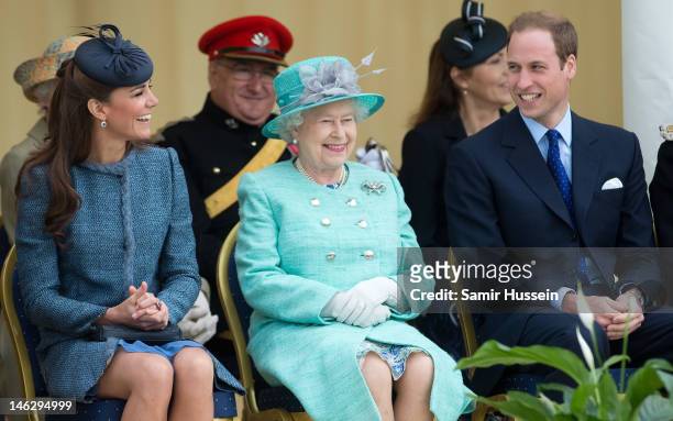 Catherine, Duchess of Cambridge, Queen Elizabeth II and Prince William, Duke of Cambridge attend Vernon Park during a Diamond Jubilee visit to...