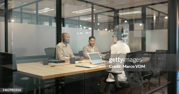 Negotiation Window 12,529 Law Proposal Stock Photos, High-Res Pictures, and Images - Getty ...